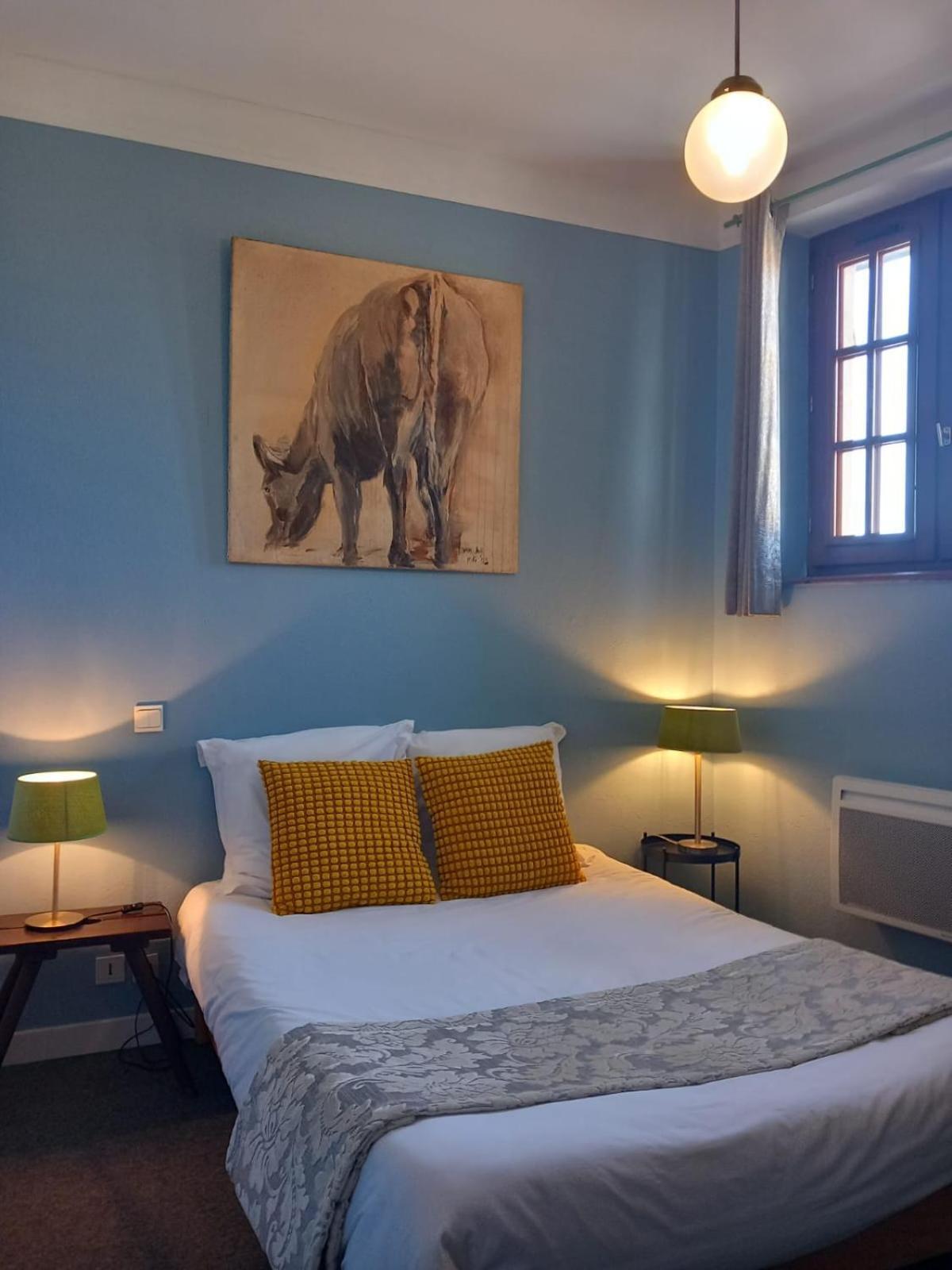 Hostellerie Du Chateau Bellenaves Kültér fotó